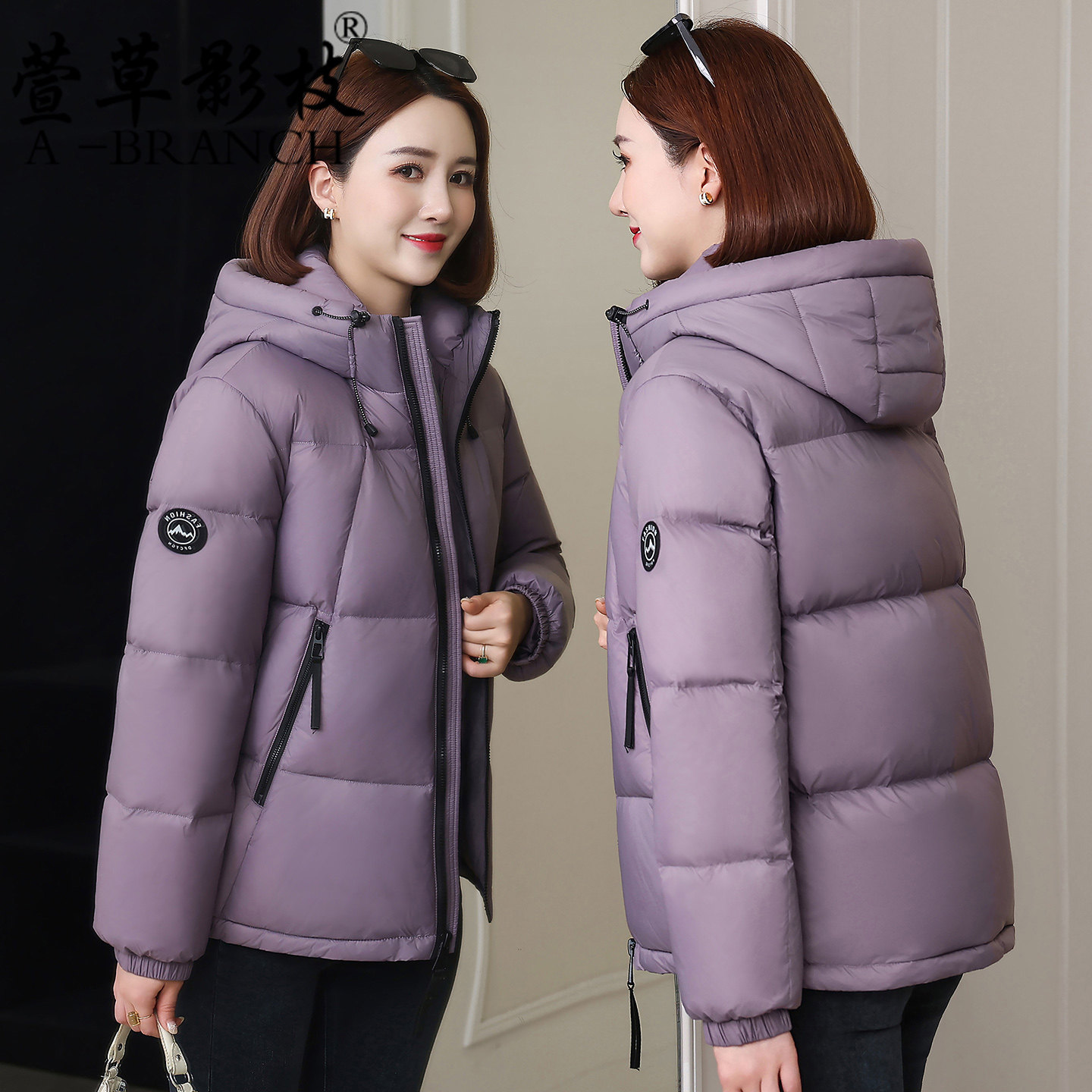 90白鸭绒妈妈连帽羽绒服2025新款中年女冬季小个子宽松保暖厚外