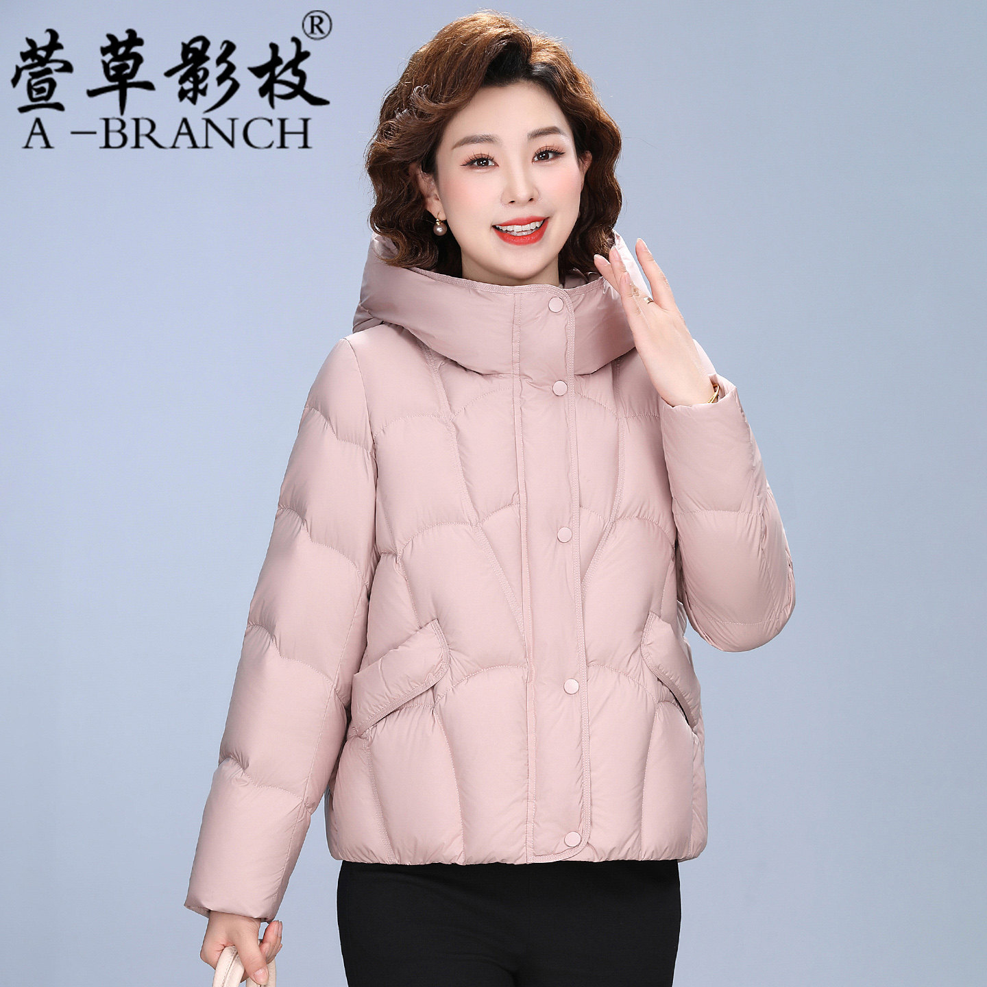 中年妈妈轻薄款羽绒服冬装上衣2025新款洋气保暖白鸭绒女士短外套