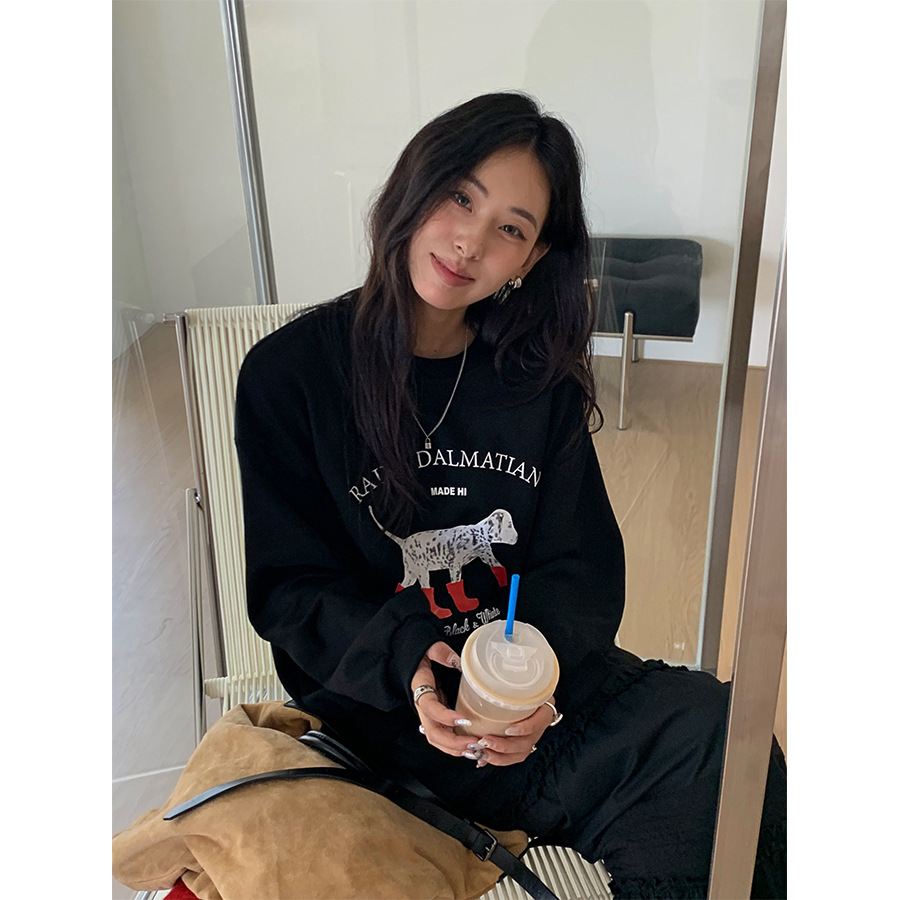 慵懒减龄狗狗印花宽松套头卫衣