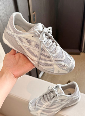 跟高3cm真皮小白鞋德训鞋女2026新款巨好看轻便百搭休闲跑步鞋