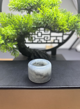 这一家珠宝定制和田玉青花意境扳指