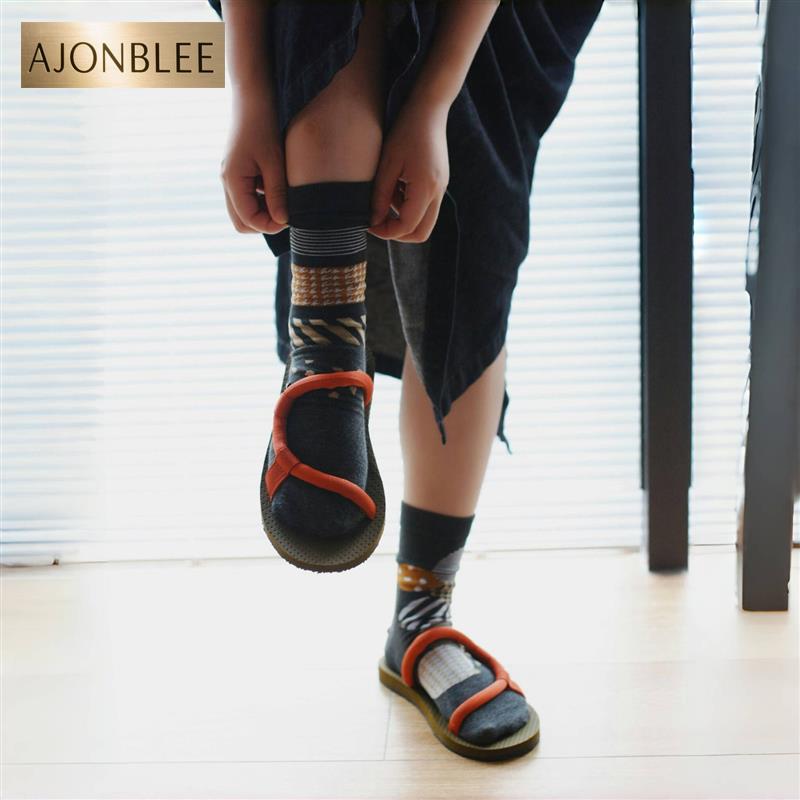 袜子配凉鞋好看~左右脚都是不同的图案AB款袜子女中筒堆