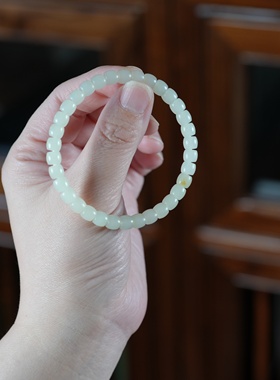 孤品，此时情绪此时天。新疆籽料6乘5直切手链串女1985像一支手镯