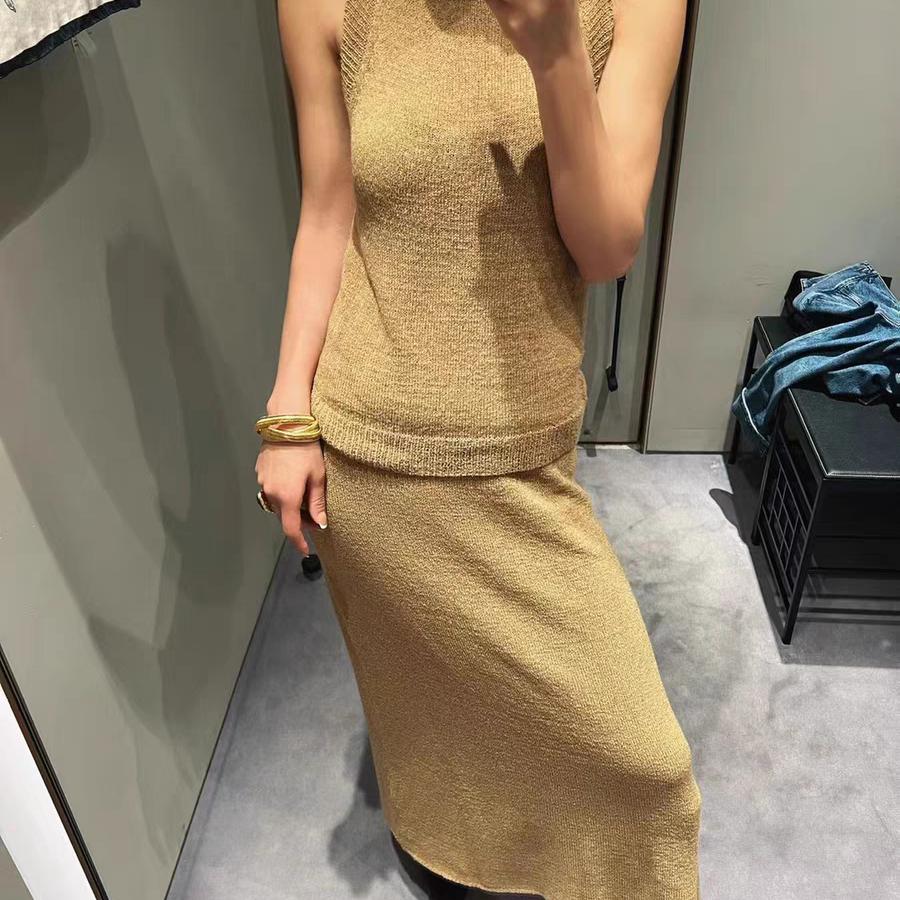 新品针织套装裙圆领无袖上衣