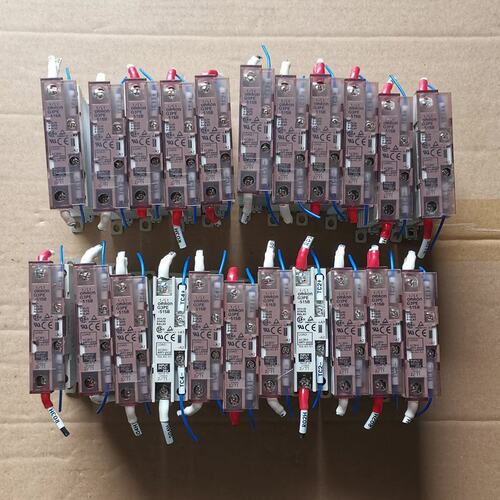 议价固态继电器G3PE-515BG3PE515BG3PE515Bg3pe-515b