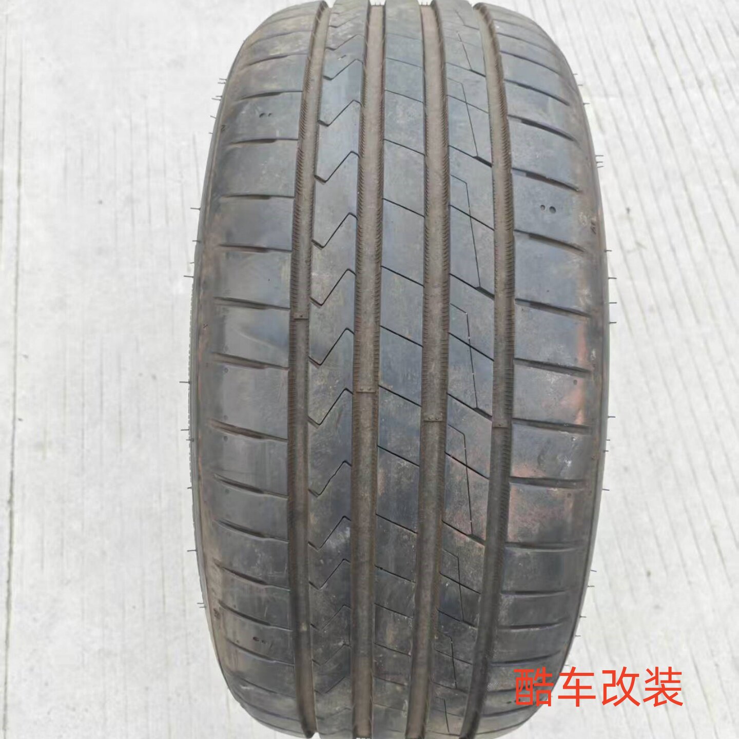 韩泰轮胎225/40R1892Y奥迪A3L