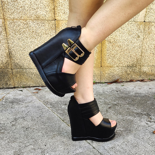 超高跟性感凉鞋松糕坡跟