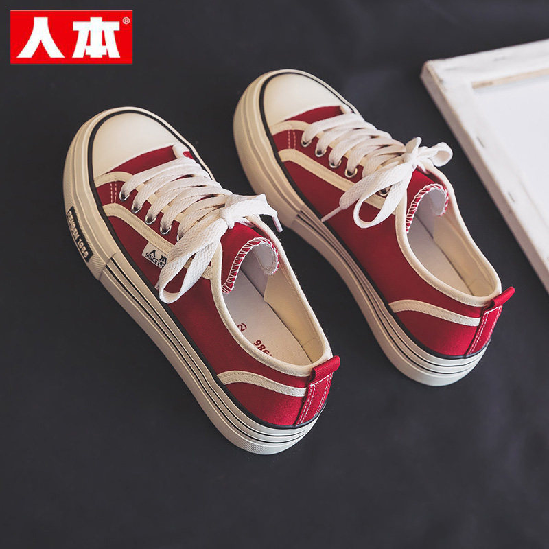 人本红色帆布鞋女2026春季新款透气厚底板鞋百搭学生韩版休闲球鞋