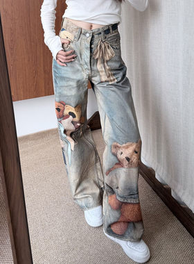 NovaMode高级设计感小熊印花直筒牛仔裤裤子女款宽松显瘦阔腿长裤