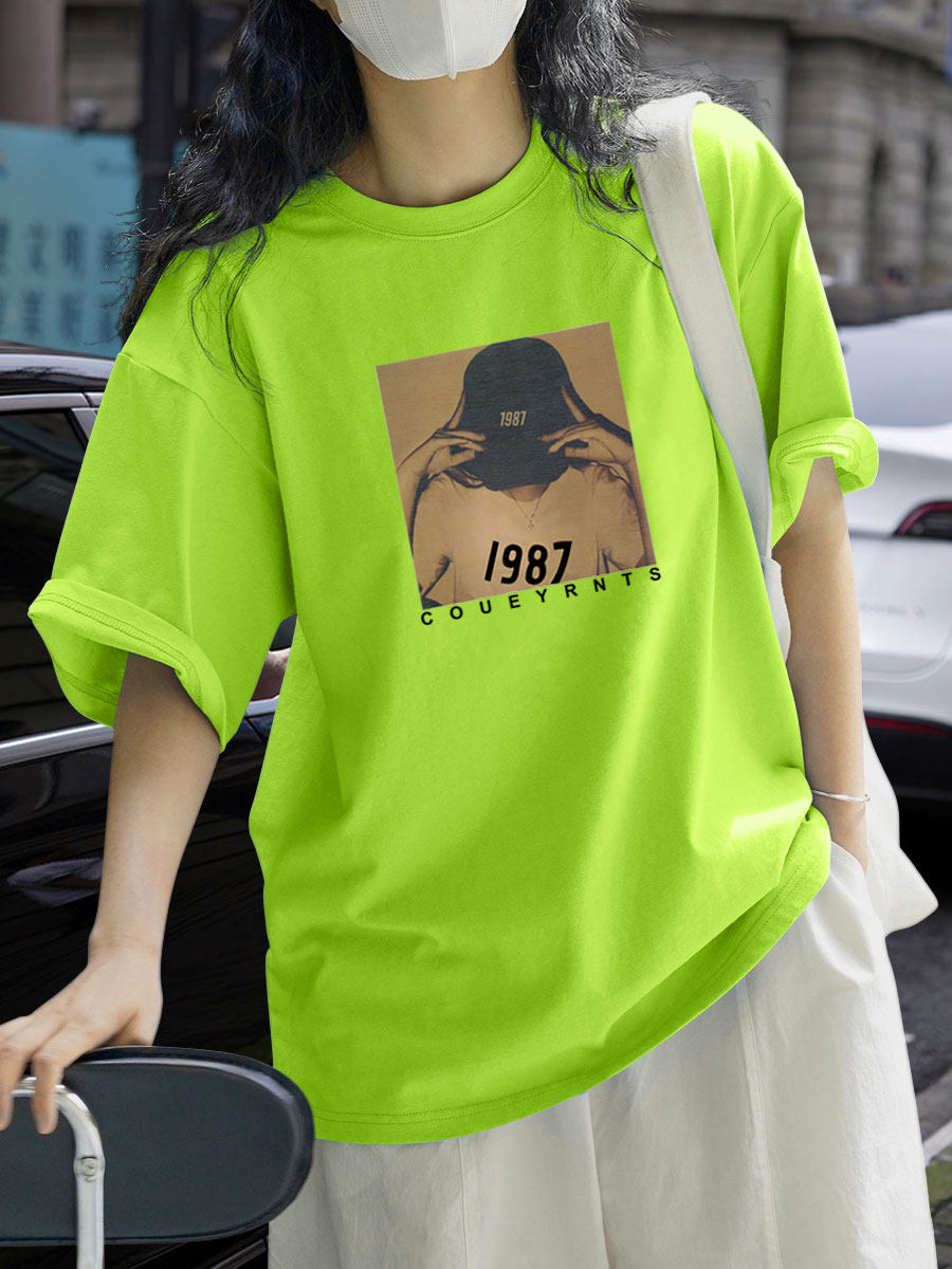2026新款夏季韩版人物帽子印花大版宽松荧光绿色短袖t恤女中长款