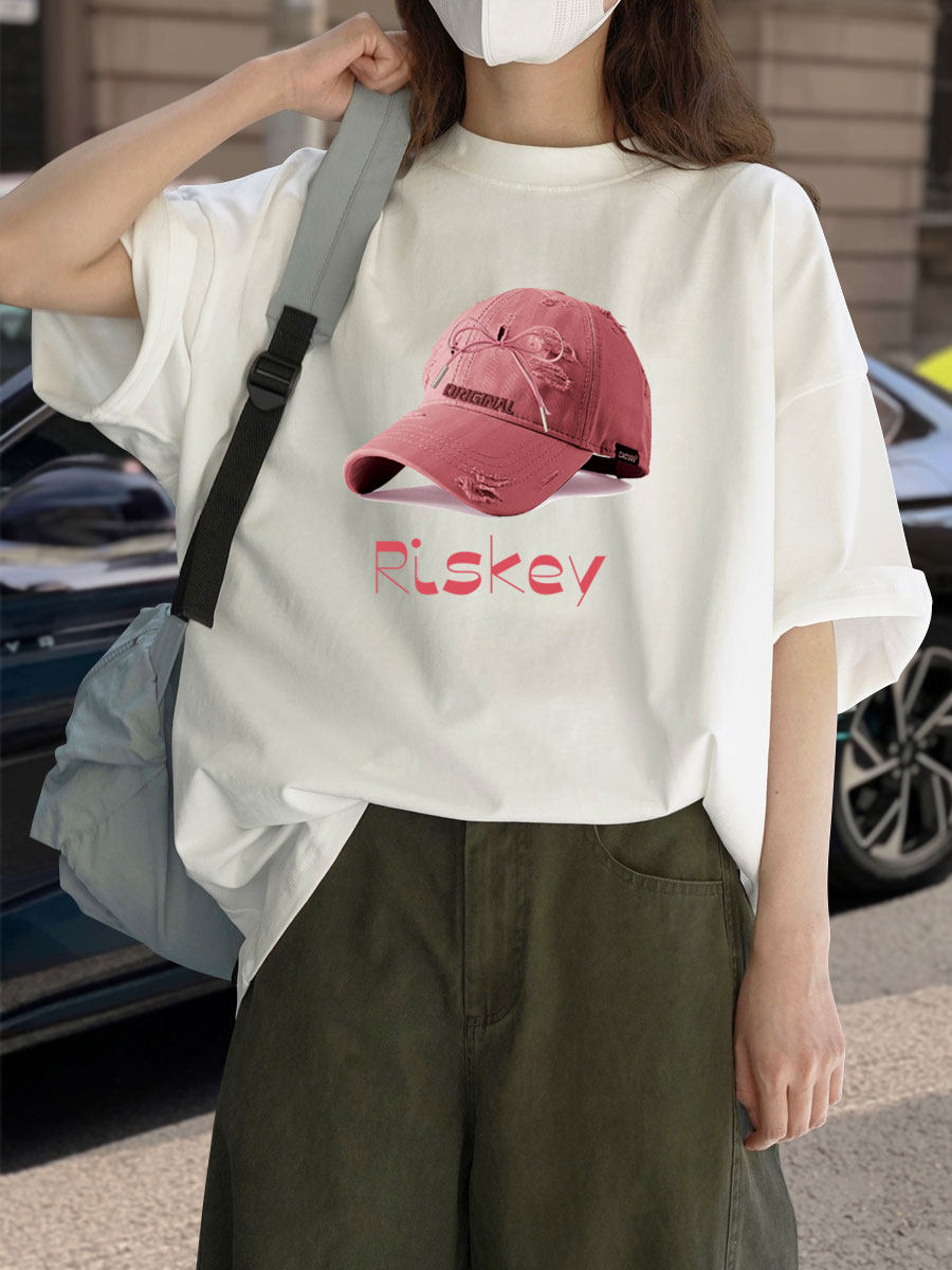 2026新款夏季韩版帽子印花chic港味上衣棉大版宽松白色t恤女短袖