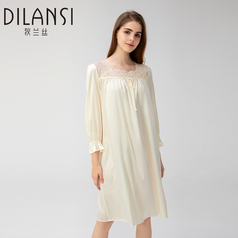 狄兰丝法式宫廷风真丝睡裙