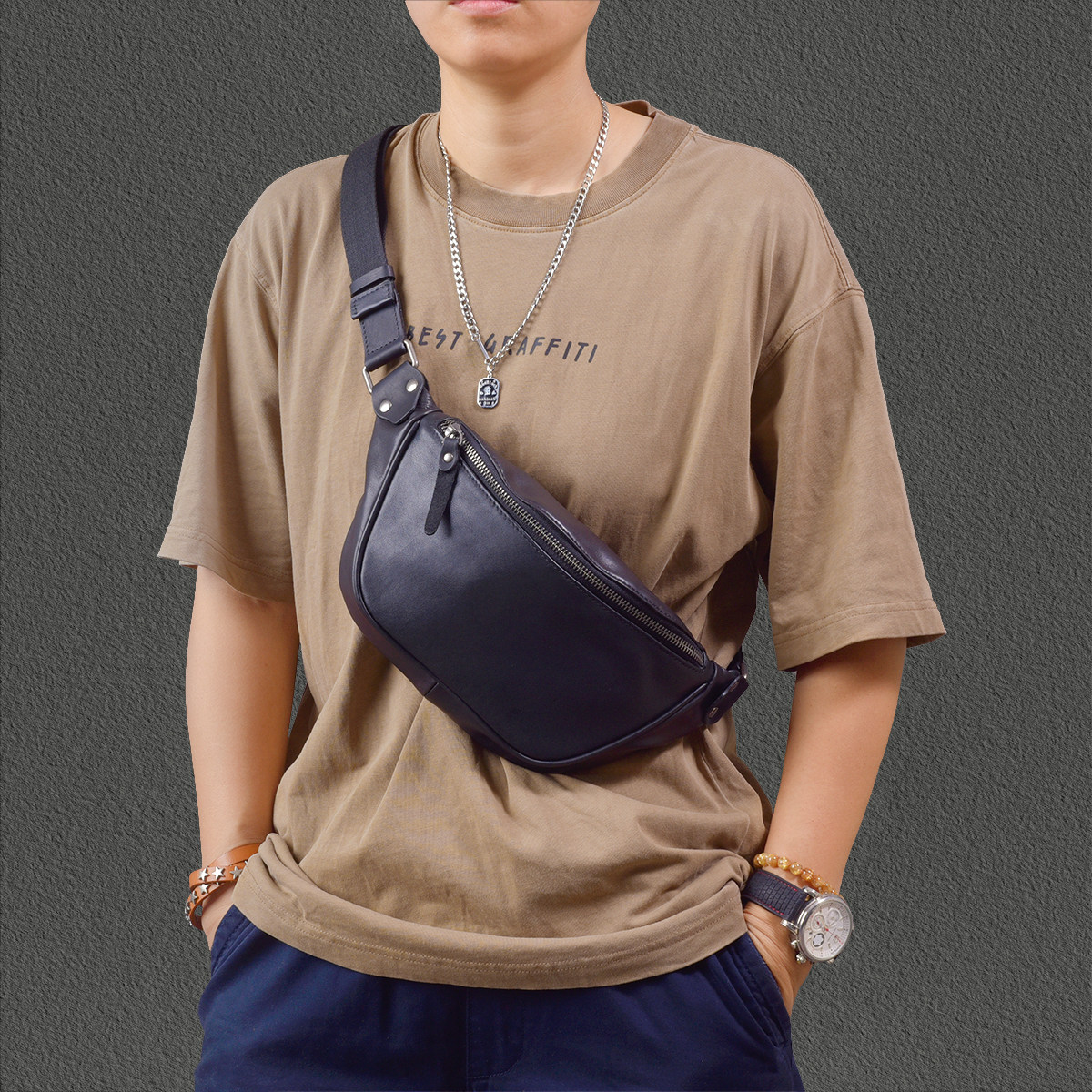 二十四街 多功能轻便软牛皮男士胸包质感真皮腰包斜挎休闲小背包,箱包皮具/热销女包/男包,男士包袋,淘宝优惠券,粉丝福利购,淘宝优惠卷