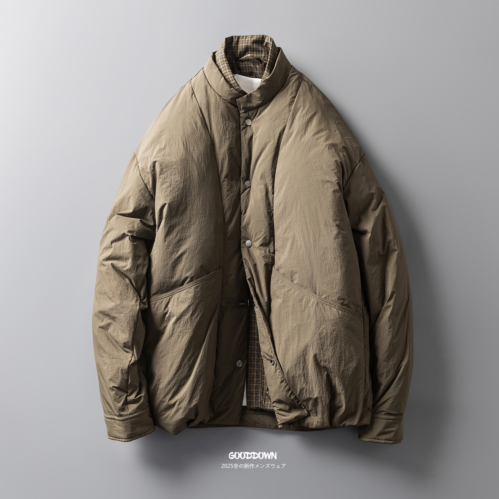 日系复古格子拼接假两件羽绒服男