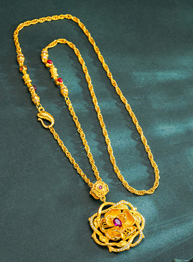 2025黄金色荆刺玫瑰红宝石项链女轻奢花丝镂空镶嵌宝石宫廷锁骨链