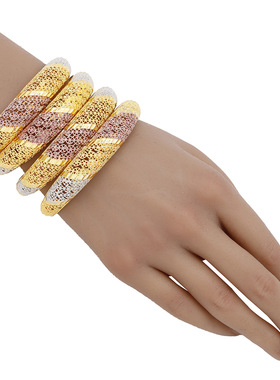 2025款女士黄金色沙金开口镂空彩色月牙手镯迪拜女式新娘婚礼手环