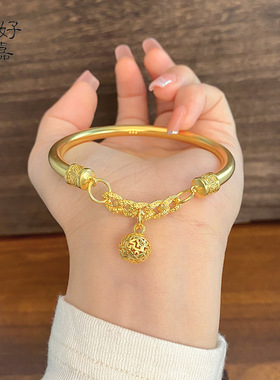 2025新款古法开口宫铃手镯女复古铃铛吊坠沙金手饰高级感传承镯子