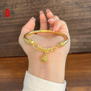 2025新款古法开口宫铃手镯女复古铃铛吊坠沙金手饰高级感传承镯子