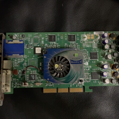 Quadro4 750XGL医疗设备显卡包好 ~议价