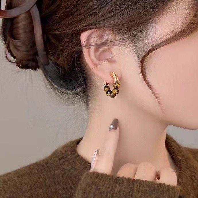 虎眼石马蹄耳扣天然正圆虎眼石14k注金马蹄款耳扣百搭耳环