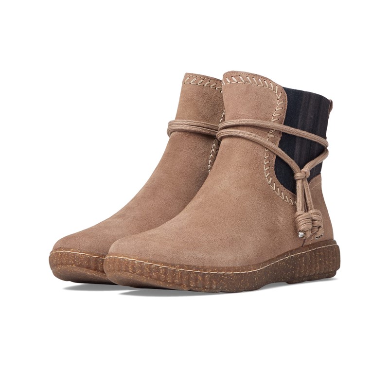 clarks其乐女鞋靴子圆头平底波西米亚风系带春秋防滑通勤9779969