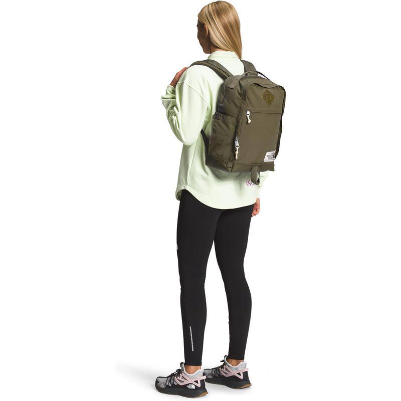 THE NORTH FACE/北面男双肩背包运动手提16L轻便春秋直邮TNF05G8