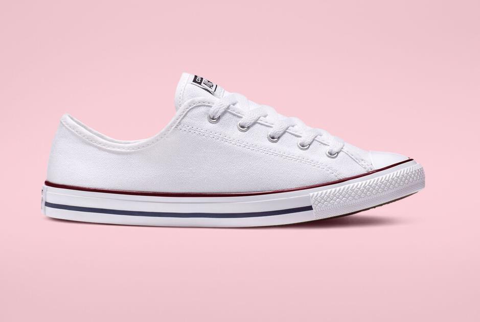 匡威低帮休闲风帆布鞋