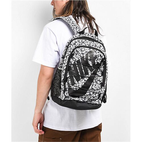Nike耐克男女26L双肩背包户外徒步登山15