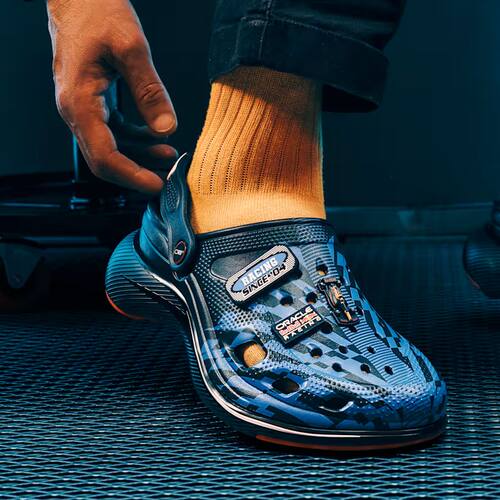 Crocs卡骆驰X Oracle Red Bull Racing红牛队联名款洞洞鞋沙滩鞋