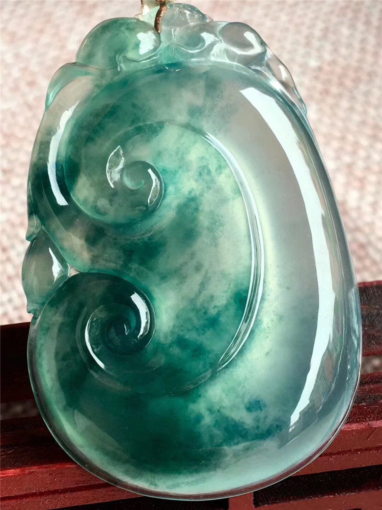 简安翡翠老坑a货高冰水墨丹青大如意翡翠玉吊坠灵动飘逸精美佩戴