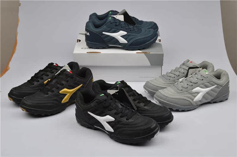 Chaussures de football - Ref 2442294 Image 1