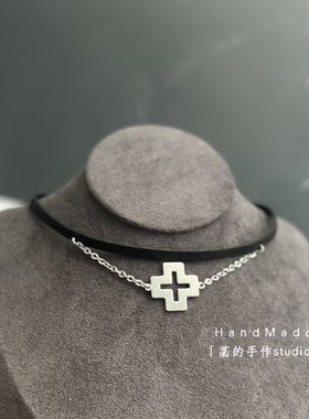 双层十字设计感项圈choker