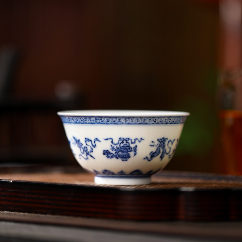 玖玉堂景德镇手工手绘青花八宝纹适合品茗使用的主人杯喝茶茶具