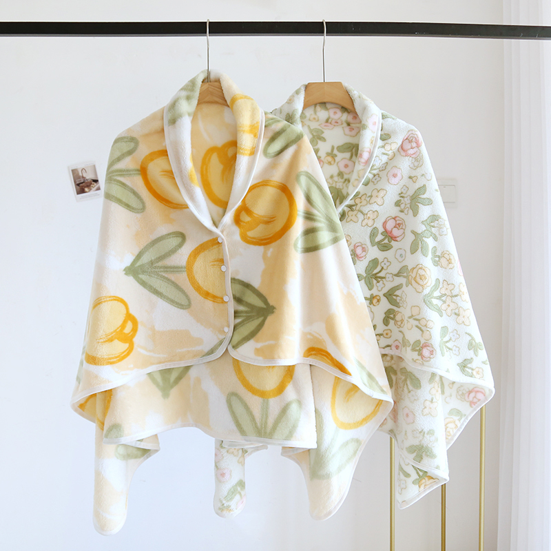 盖毯法兰绒毛毯午休盖腿披风披肩