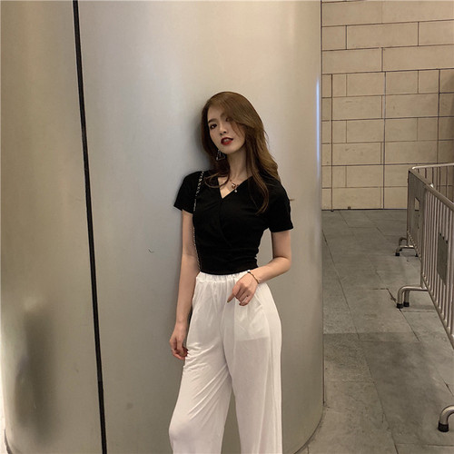 Real-price Vintage V-collar cross-dressing T-shirt + loose ice silk cool high waist show thin casual broad-legged pants