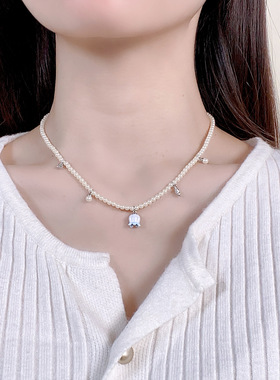 小香风铃兰白树脂小米珠锁骨链