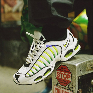正品Nike/耐克 Air Max Tailwind 4气垫复古老爹跑步鞋CT3427-900