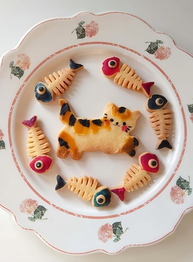 INS风韩系三花猫饼干模具猫鱼骨calico cat饼干模具切模工具