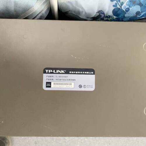 可维修TP-LlNK TL-SG1016DT16，全千口兆非网管交换