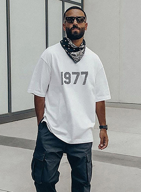 FOG FEAR OF GOD复线ESSENTIALS高街裂纹植绒1977短袖T恤男女潮牌