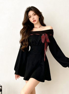 特别漂亮掐腰小裙子赫本风2025绝美一字肩小黑裙宴会连衣裙秋冬女