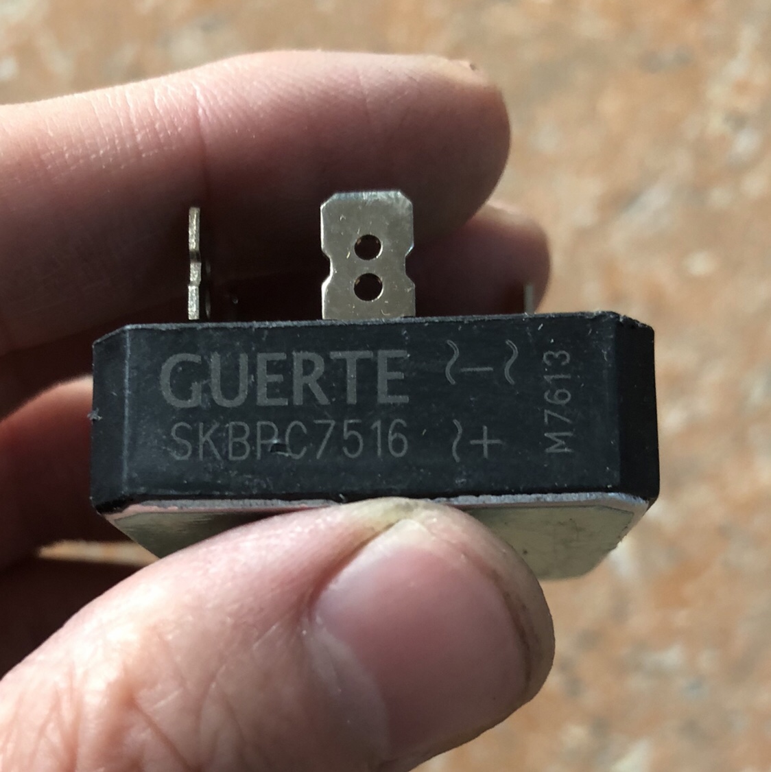 全新进口 SKBPC7516 SKBPC7516P 75A1600V 三相大功率