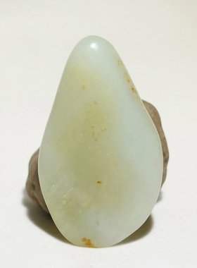 油润100.5克青白玉把件手玩件新疆和田玉籽料原石原料籽玉