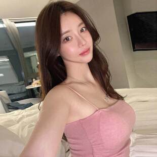 MG352人手一件显身材 性感带胸垫褶皱内搭吊带背心ir