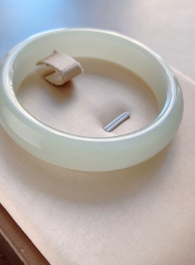 51.5圈口-晴水色-平安镯-青海料-天然和田玉手镯-梧桐家