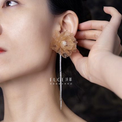 浮革非遗纯手工牛皮雕塑原创设计温感变色炽烈耳钉轻奢流苏耳链