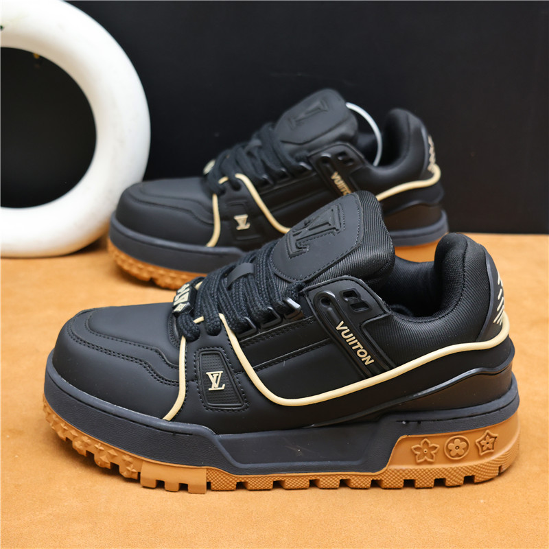 潮牌厚底板鞋男黑色系带内增高