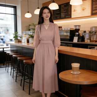 连衣裙2026新款女夏季十三行今年流行爆款气质减龄高级感纱料裙子