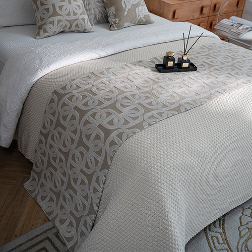 高端酒店名宿床旗床尾巾