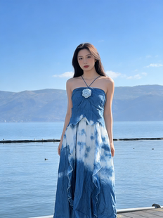 扎染裙子挂脖抹胸连衣裙女夏季度假风露肩显瘦长裙棉麻海边沙滩裙